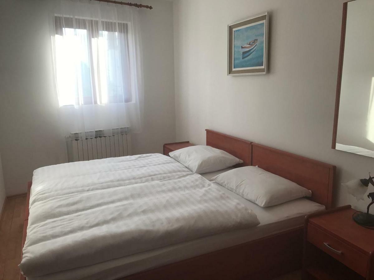 Apartment Pulic راب المظهر الخارجي الصورة