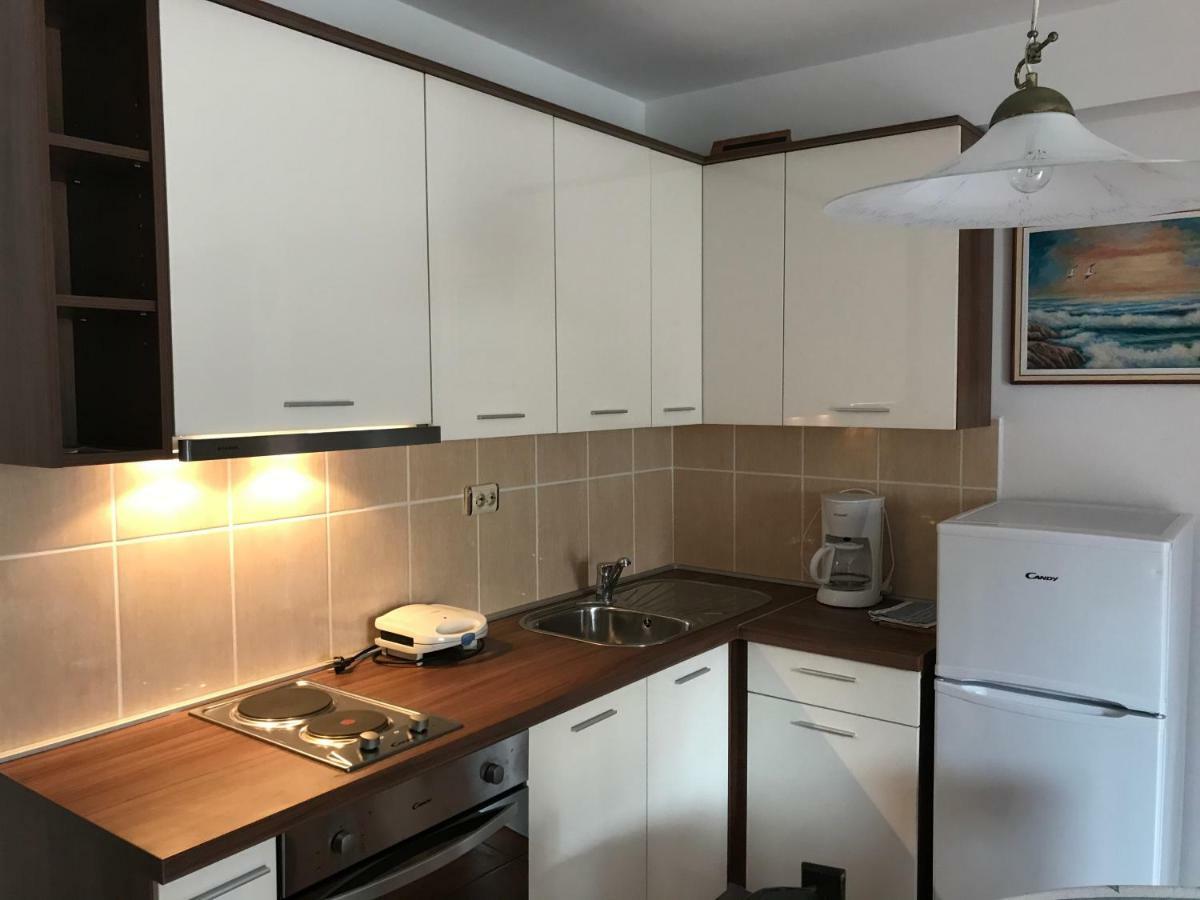 Apartment Pulic راب المظهر الخارجي الصورة