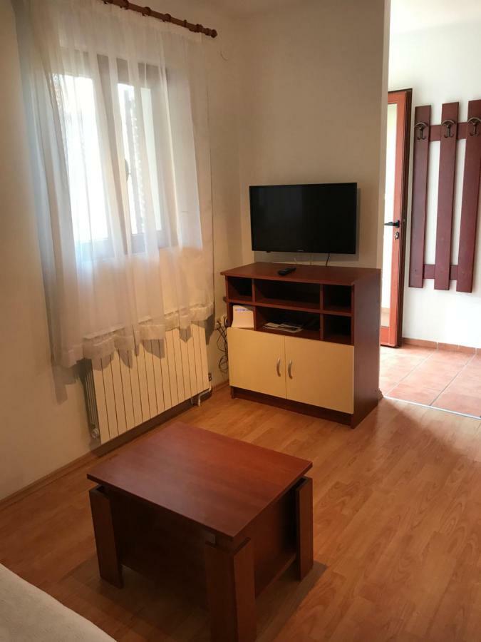 Apartment Pulic راب المظهر الخارجي الصورة