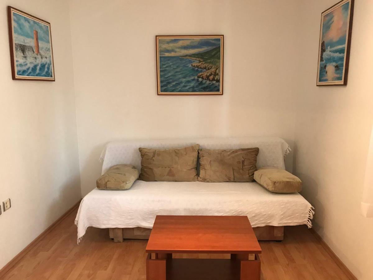 Apartment Pulic راب المظهر الخارجي الصورة