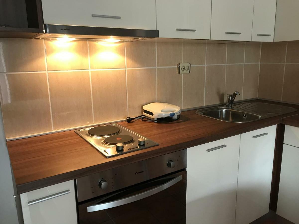 Apartment Pulic راب المظهر الخارجي الصورة
