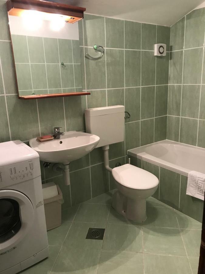 Apartment Pulic راب المظهر الخارجي الصورة